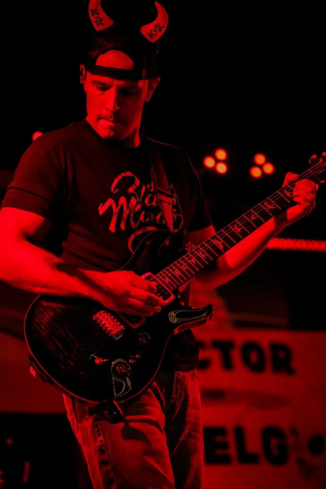 Doctor FeelGood Live Performance - Mitchell South Dakota - Action Shot 17