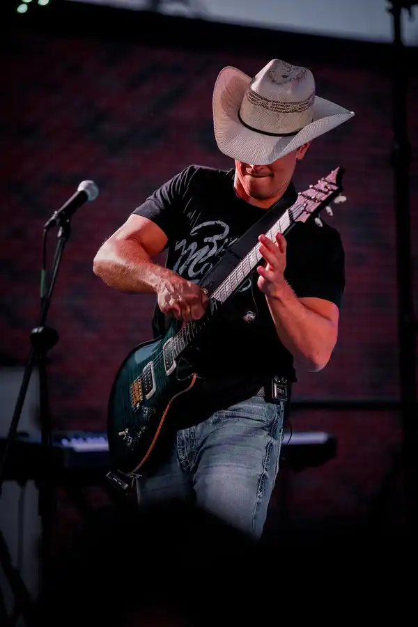 Doctor FeelGood Live Performance - Mitchell South Dakota - Action Shot 25